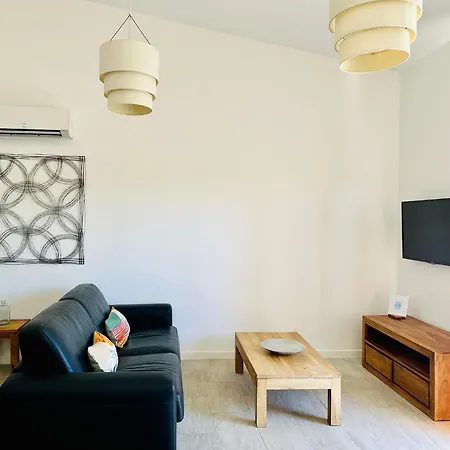 Casa Di Paoli מלון דירות 3*